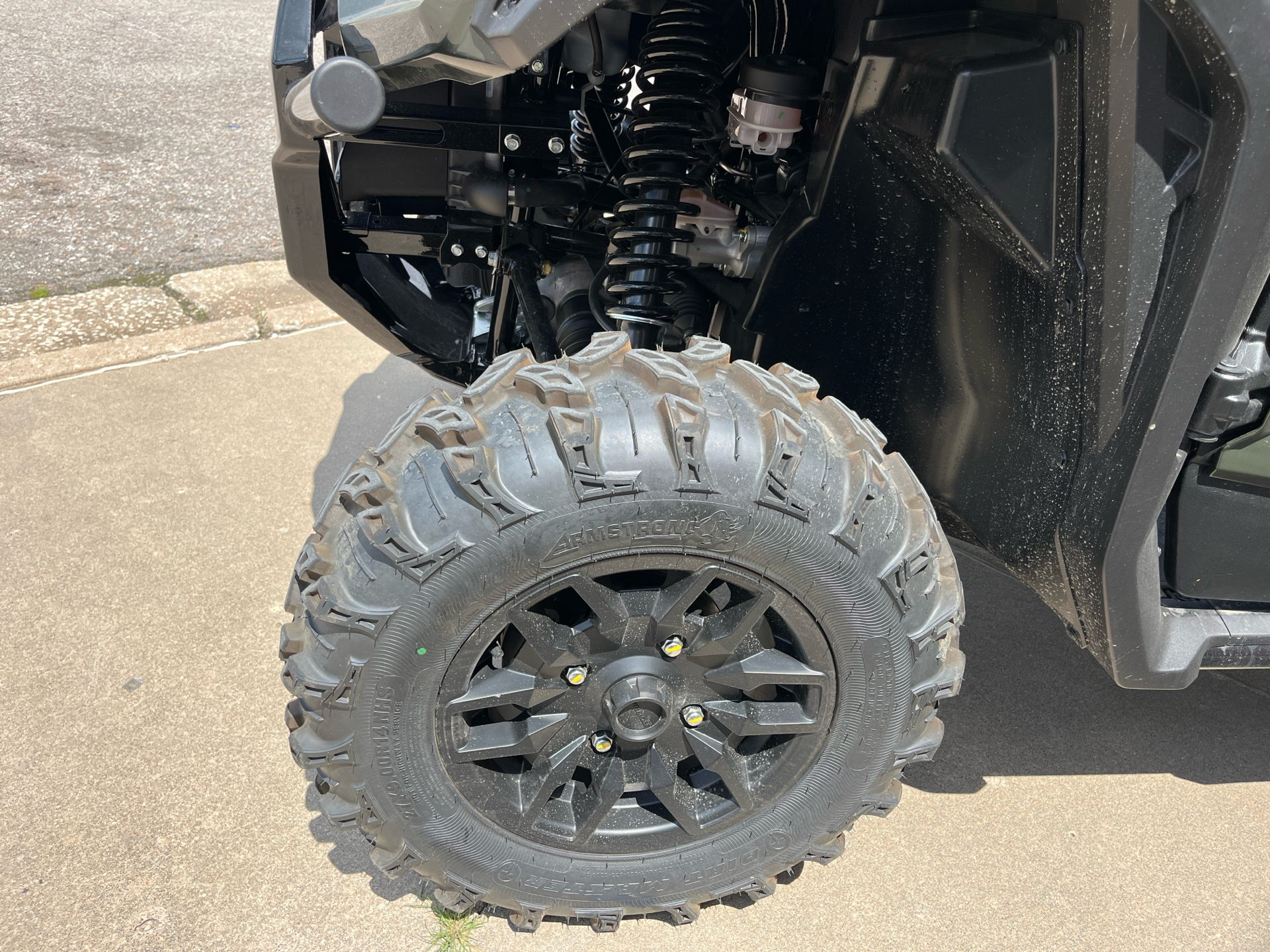 2025 Honda Pioneer 1000-6 Deluxe Crew in Wichita, Kansas - Photo 8