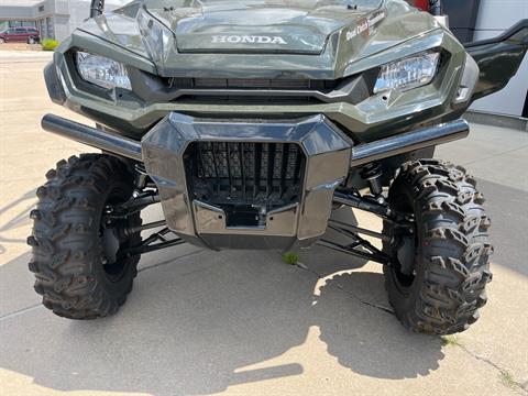 2025 Honda Pioneer 1000-6 Deluxe Crew in Wichita, Kansas - Photo 10