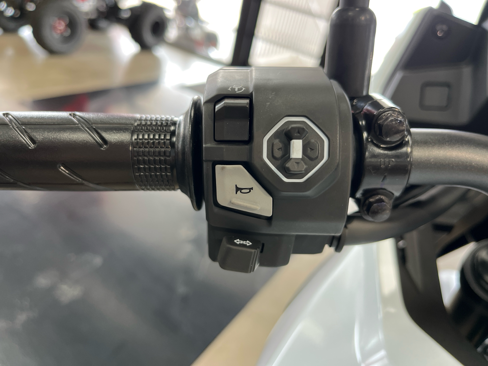 2025 Honda NX500 in Wichita, Kansas - Photo 5