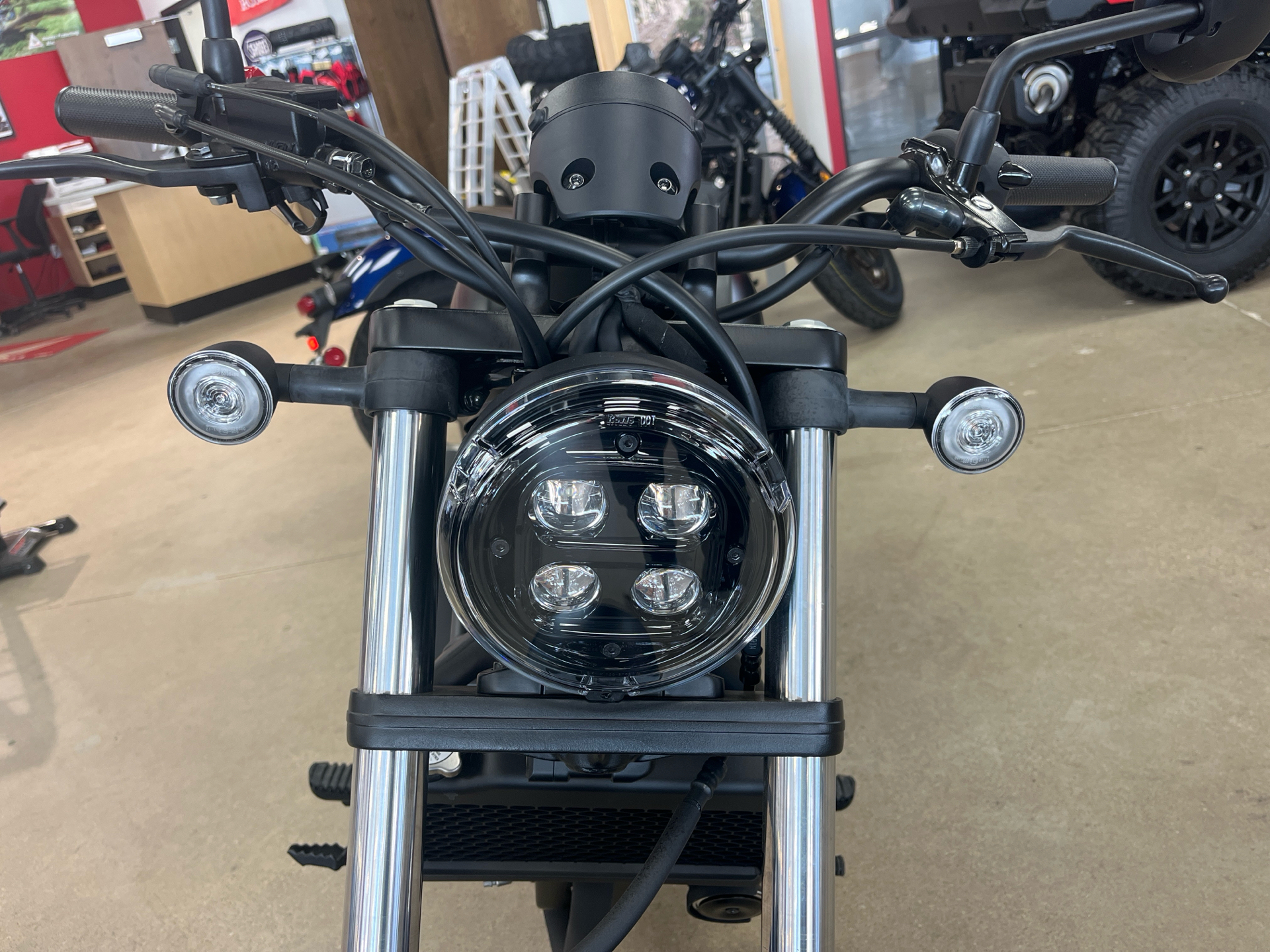 2025 Honda Rebel 300 in Wichita, Kansas - Photo 2