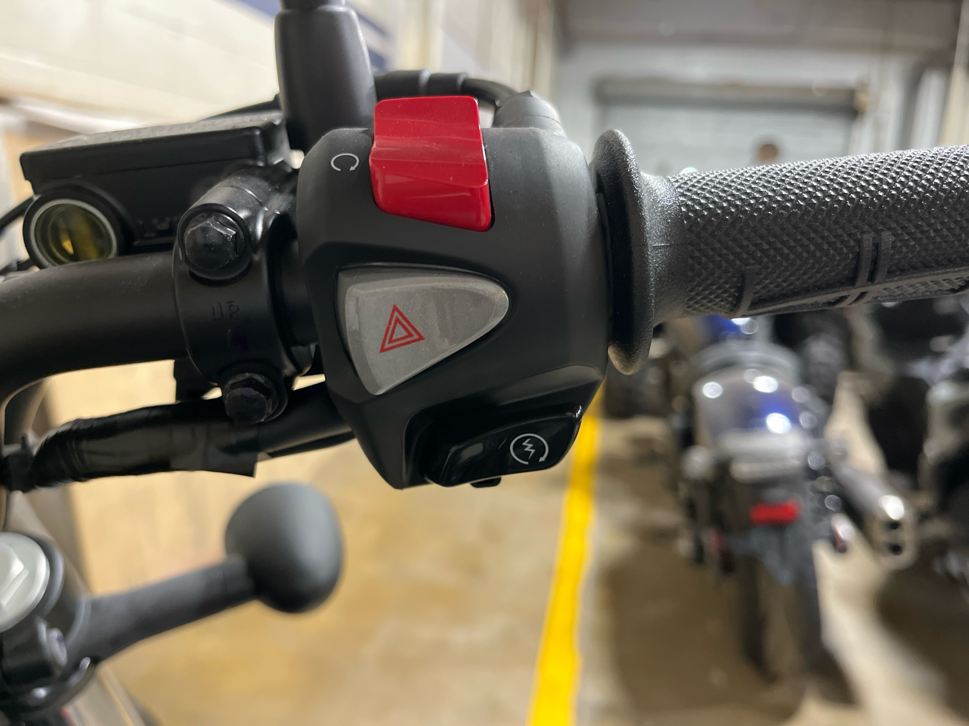 2025 Honda SCL500 in Wichita, Kansas - Photo 7