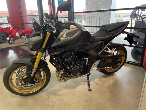 2025 Honda CB1000 Hornet SP in Wichita, Kansas - Photo 2
