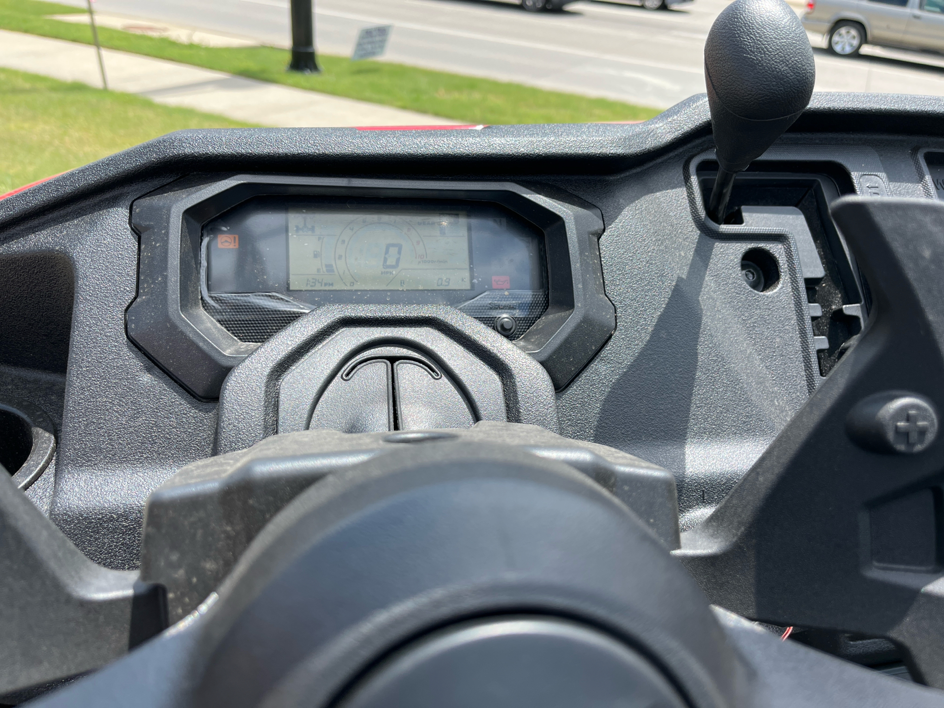 2025 Honda Pioneer 1000-6 Deluxe Crew in Wichita, Kansas - Photo 7