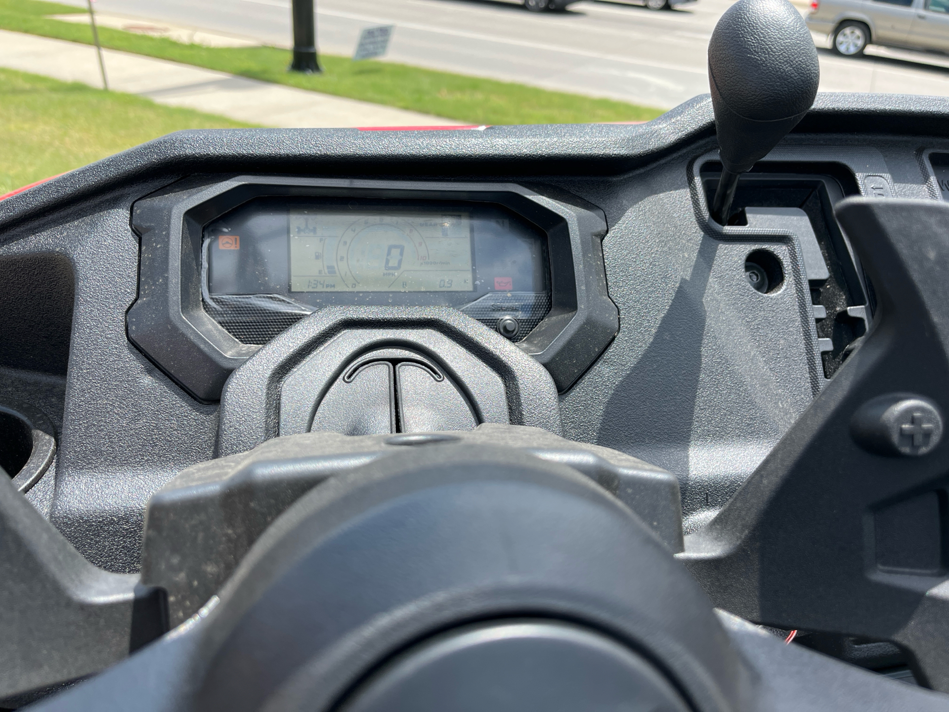 2025 Honda Pioneer 1000-6 Deluxe Crew in Wichita, Kansas - Photo 7