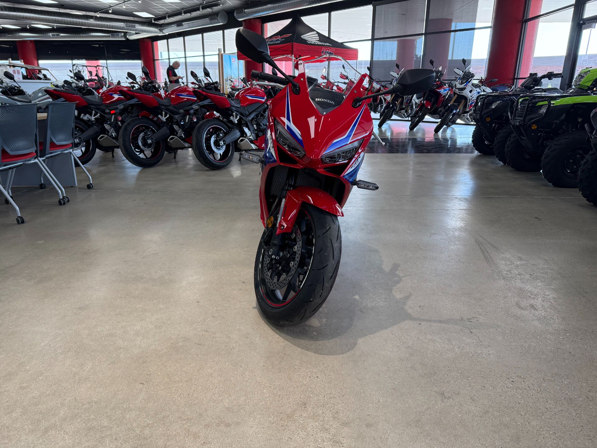 2024 Honda CBR650R ABS in Wichita, Kansas - Photo 5
