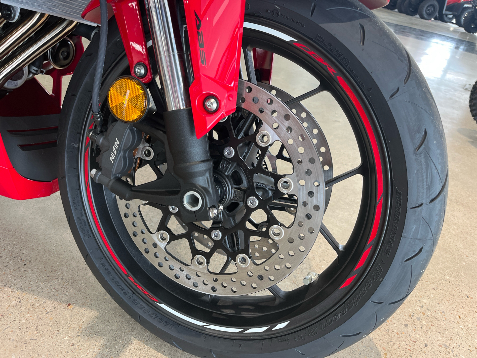 2024 Honda CBR650R ABS in Wichita, Kansas - Photo 11