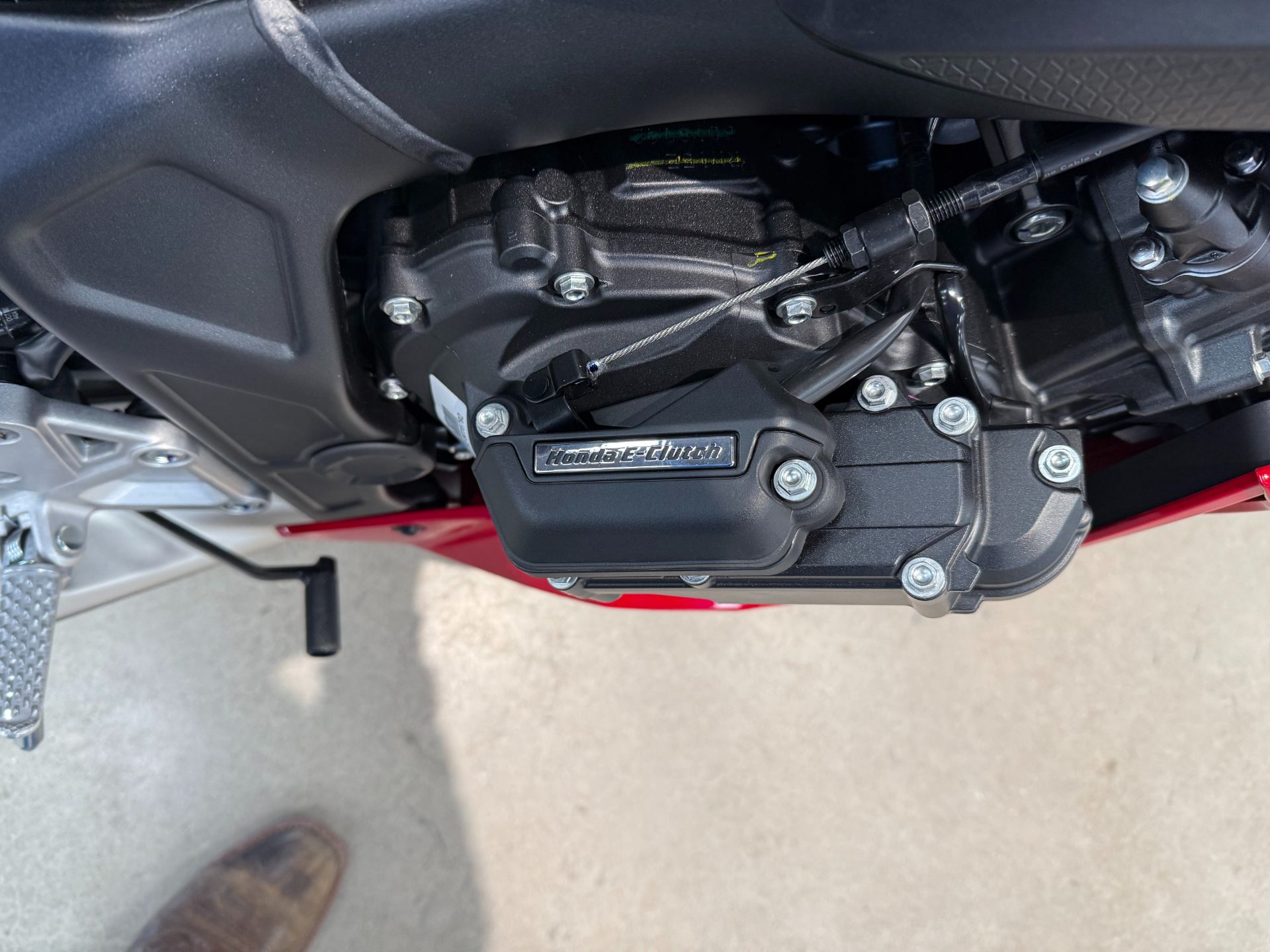 2024 Honda CBR650R ABS in Wichita, Kansas - Photo 7