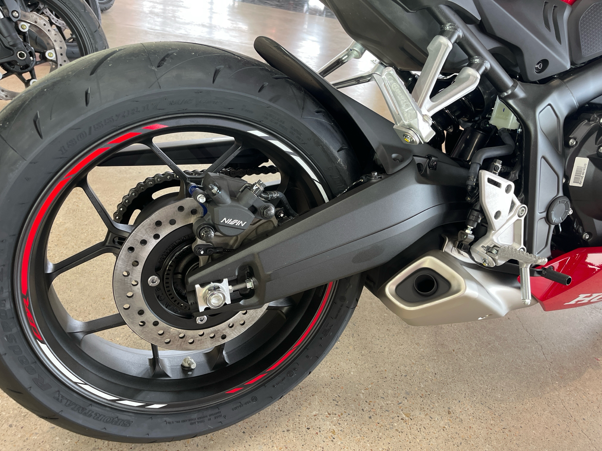 2024 Honda CBR650R ABS in Wichita, Kansas - Photo 10