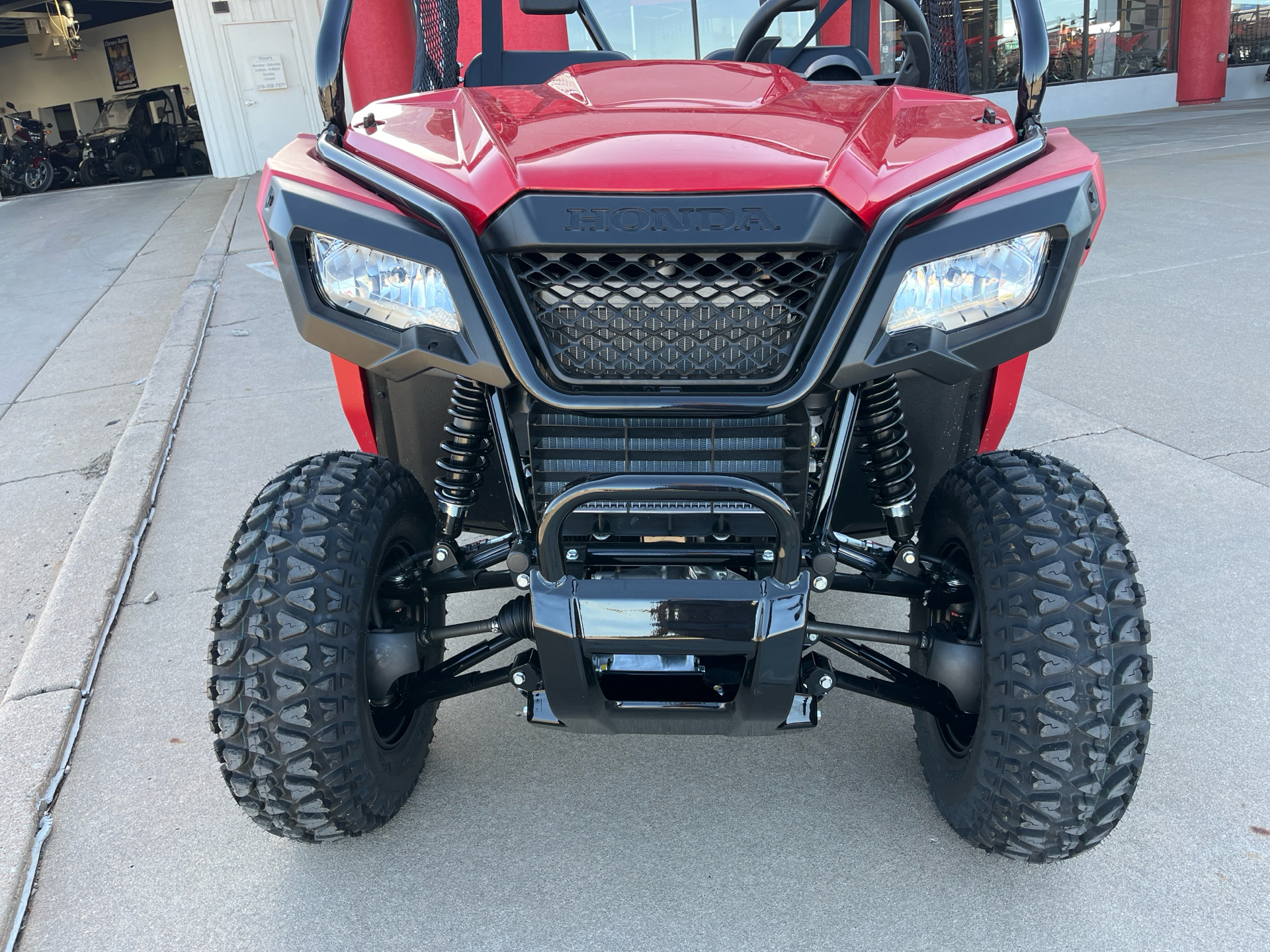 2025 Honda Pioneer 520 in Wichita, Kansas - Photo 3