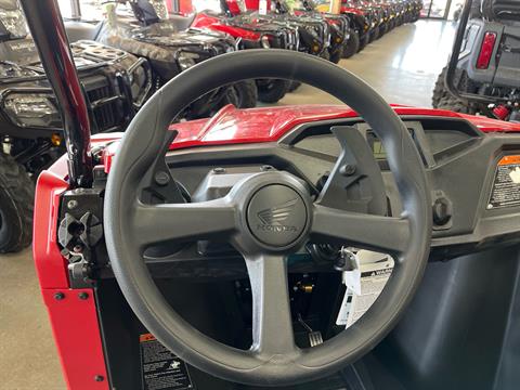 2025 Honda Pioneer 520 in Wichita, Kansas - Photo 8