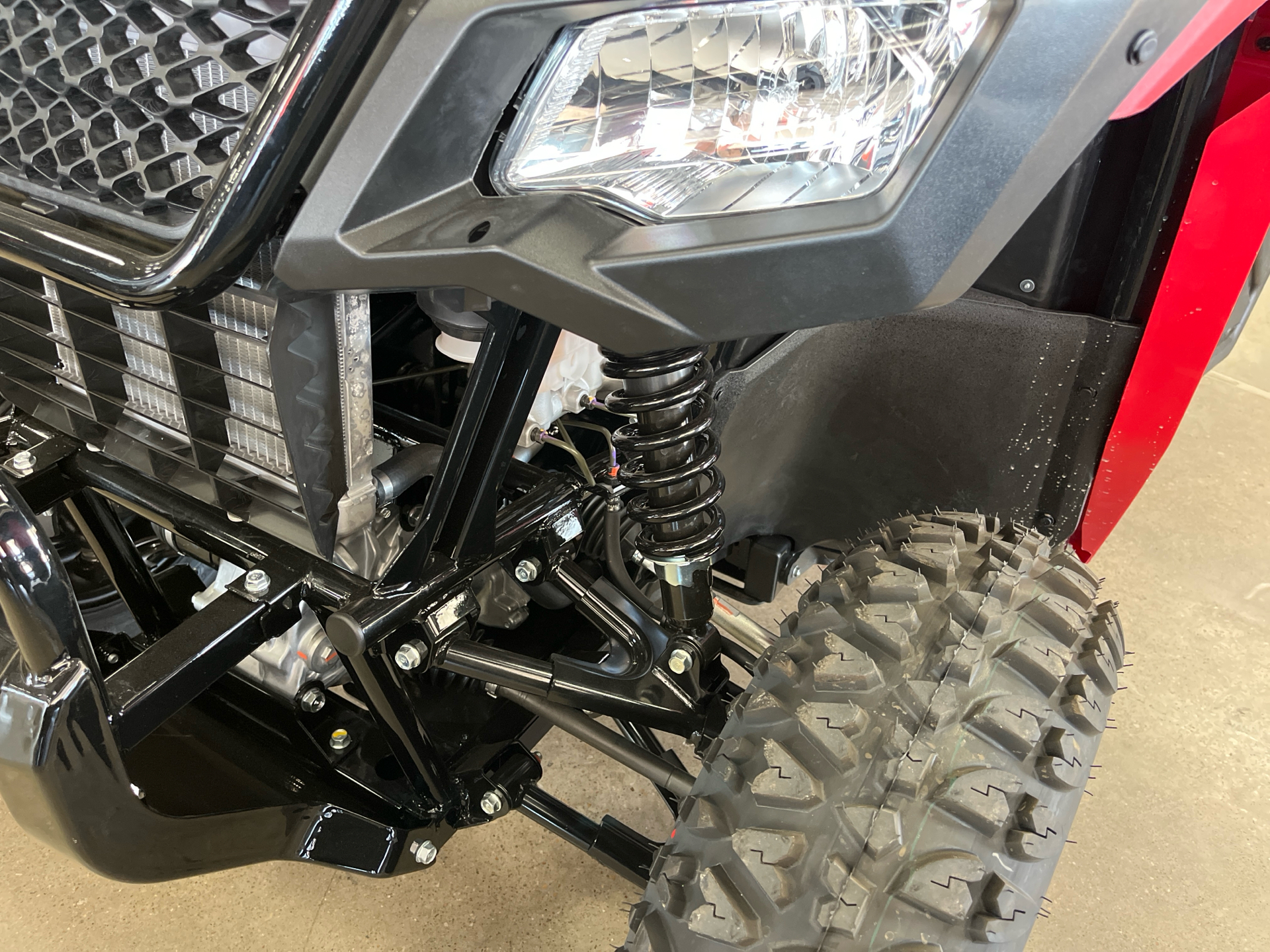 2025 Honda Pioneer 520 in Wichita, Kansas - Photo 10