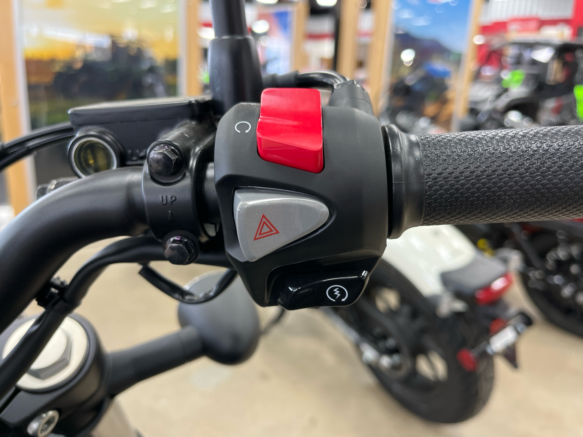 2025 Honda Rebel 500 ABS in Wichita, Kansas - Photo 5