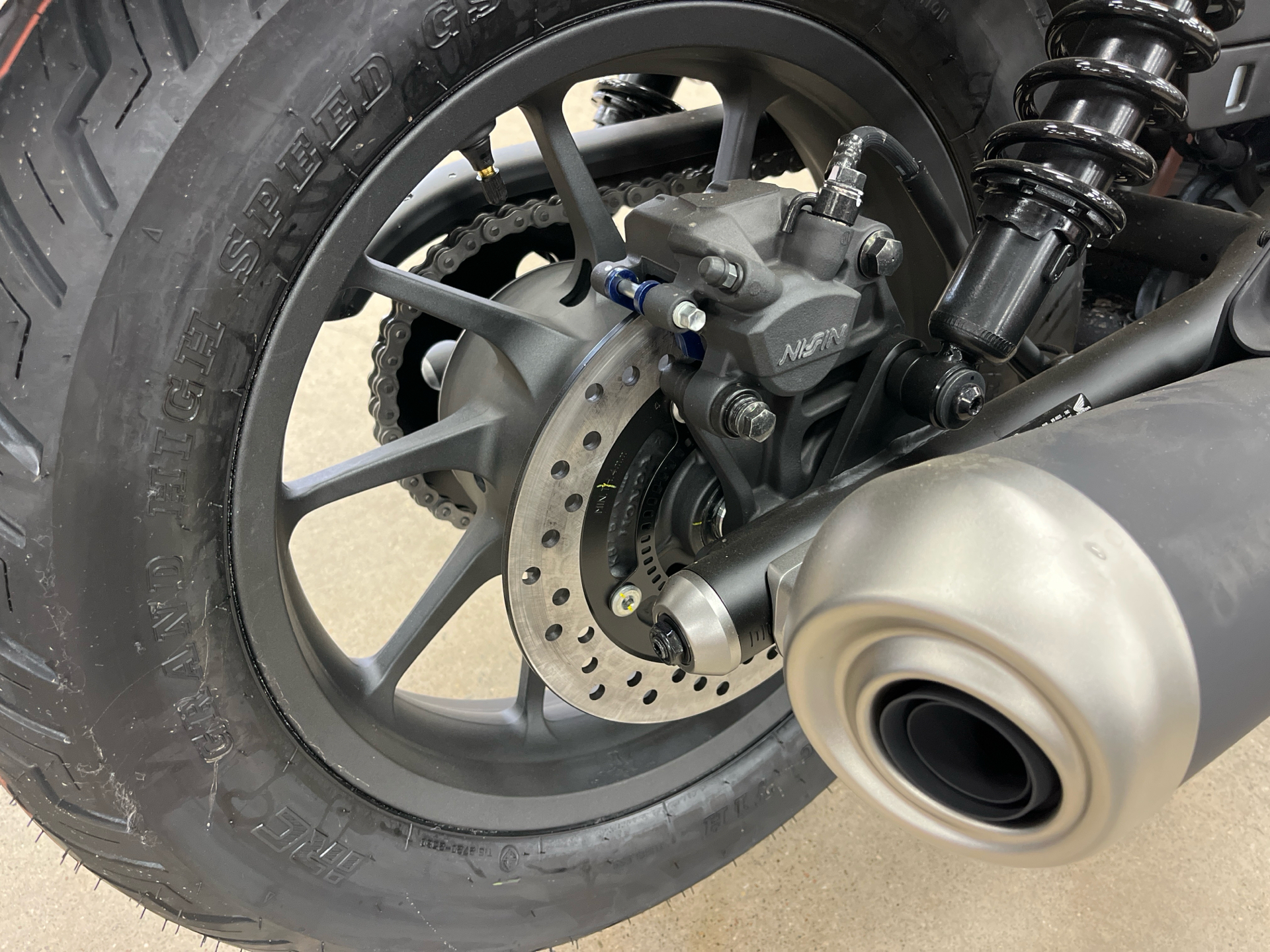 2025 Honda Rebel 500 ABS in Wichita, Kansas - Photo 10