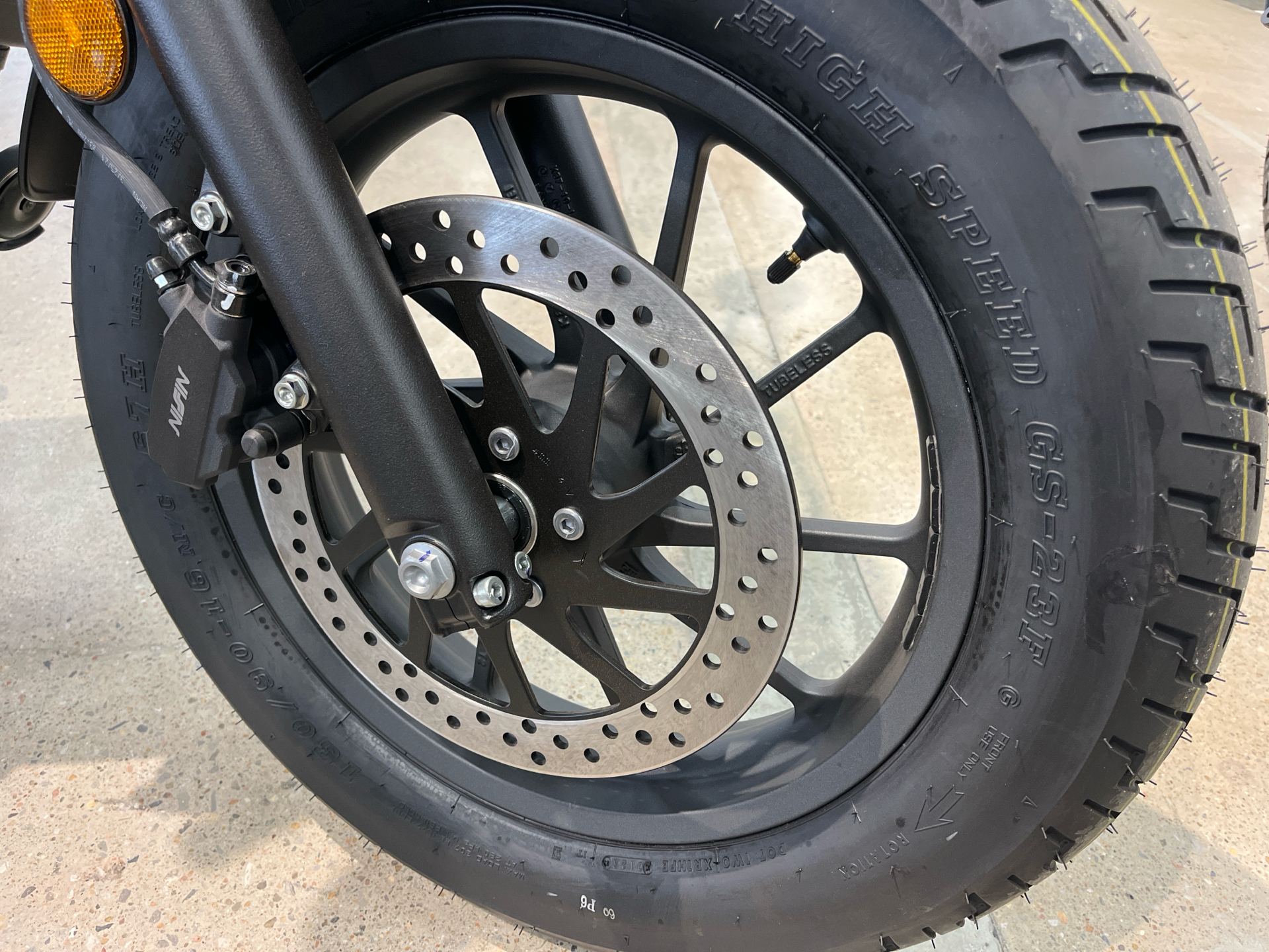 2025 Honda Rebel 500 in Wichita, Kansas - Photo 8