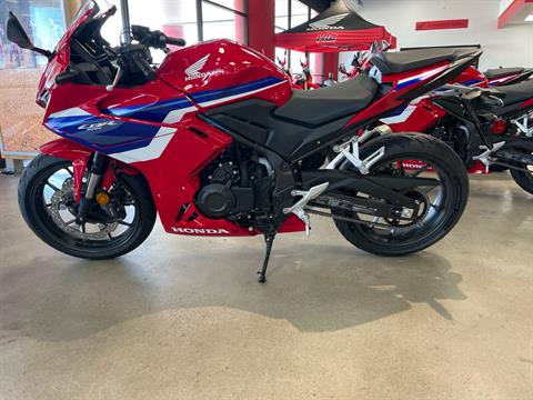 2025 Honda CBR500R in Wichita, Kansas - Photo 3