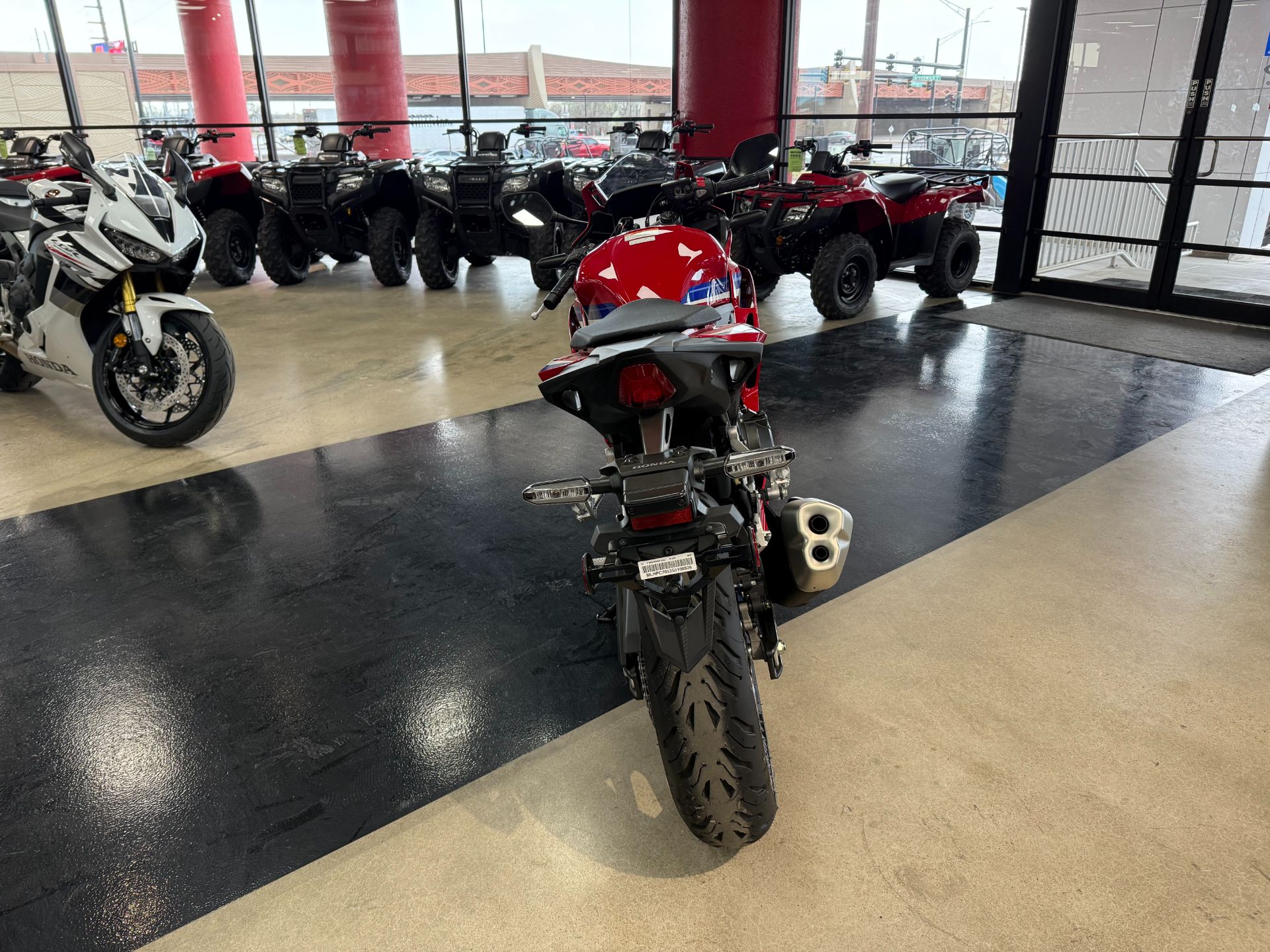 2025 Honda CBR500R in Wichita, Kansas - Photo 3