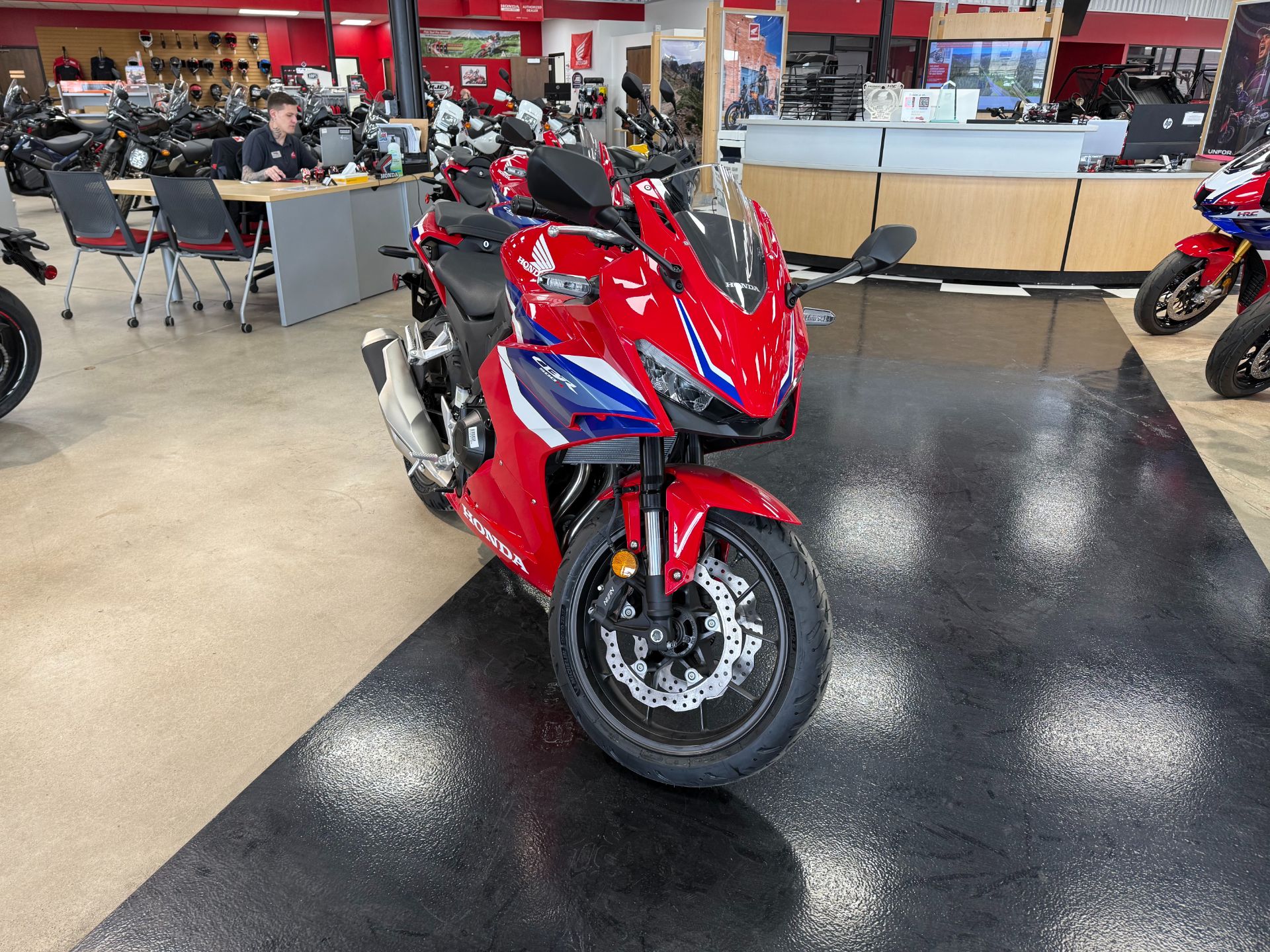 2025 Honda CBR500R in Wichita, Kansas - Photo 7