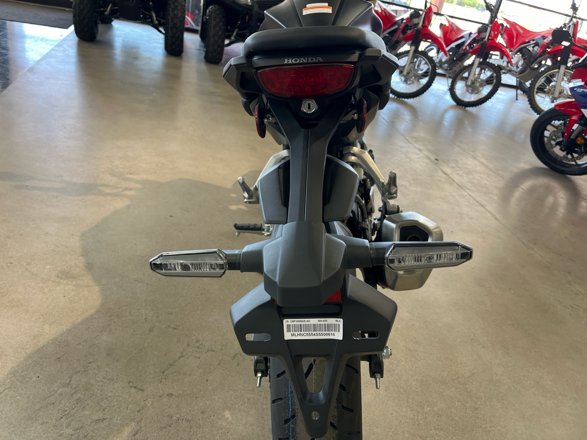 2025 Honda CB300R ABS in Wichita, Kansas - Photo 4
