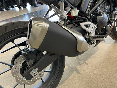 2025 Honda CB300R ABS in Wichita, Kansas - Photo 12