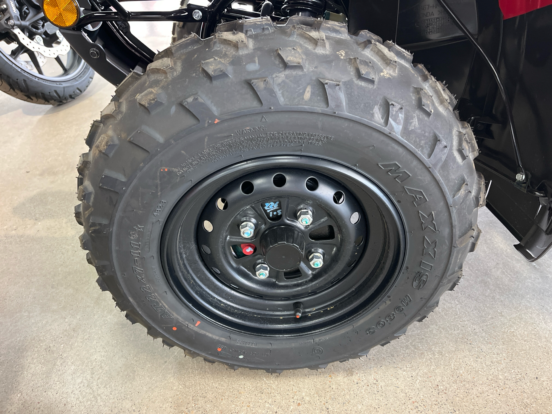 2024 Honda FourTrax Recon ES in Wichita, Kansas - Photo 11