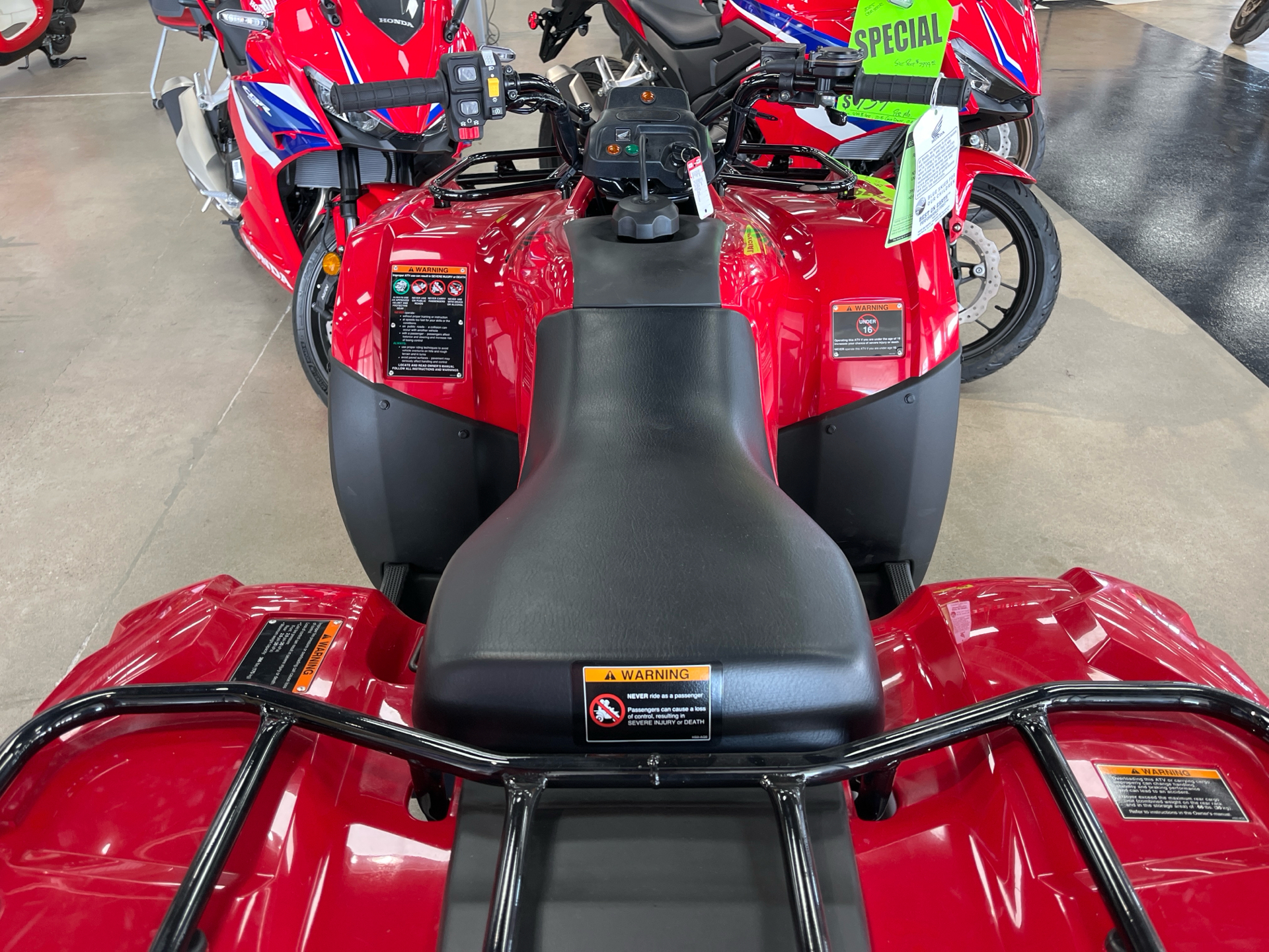 2024 Honda FourTrax Recon ES in Wichita, Kansas - Photo 12