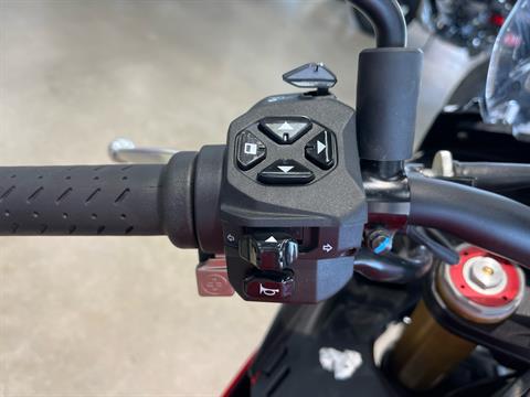 2023 Aprilia Tuono V4 1100 in Wichita, Kansas - Photo 6