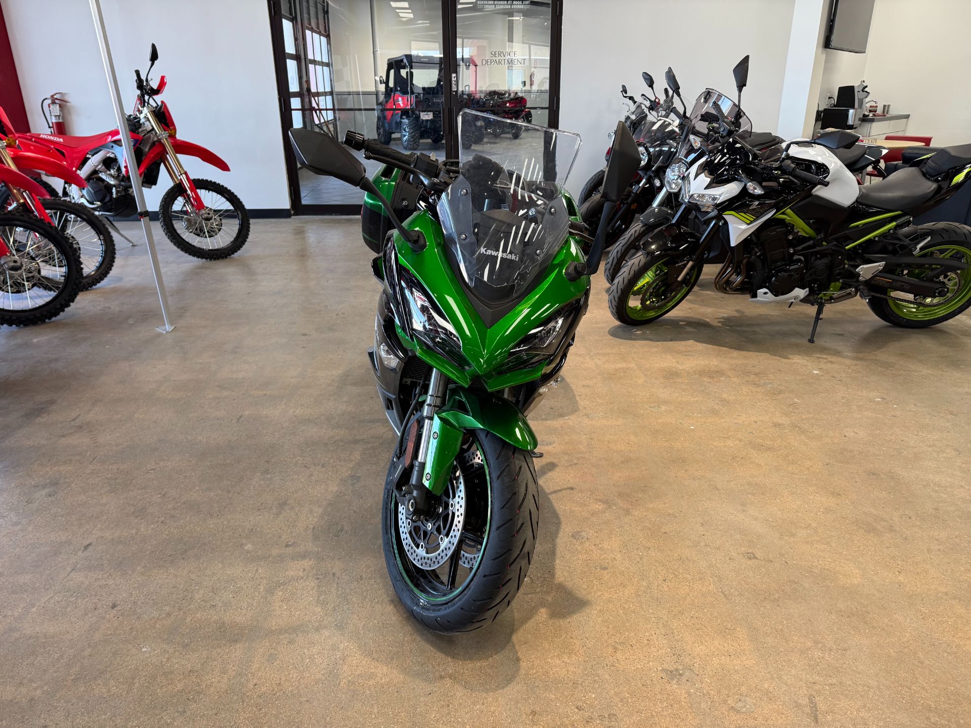 2023 Kawasaki Ninja 1000SX in Wichita, Kansas - Photo 3