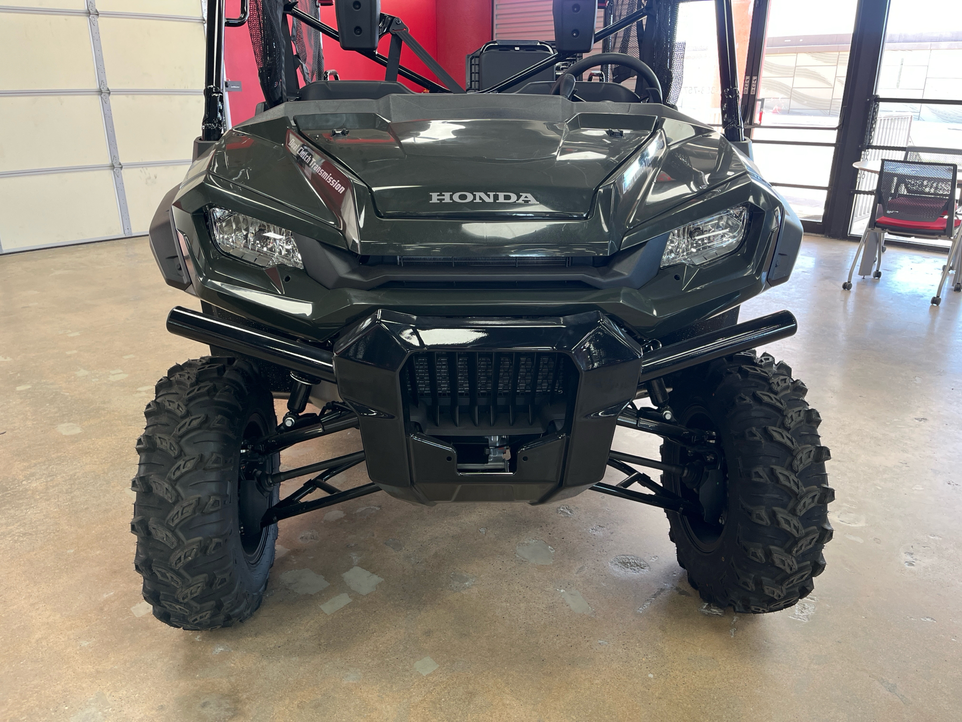 2025 Honda Pioneer 1000-5 Deluxe in Wichita, Kansas - Photo 3