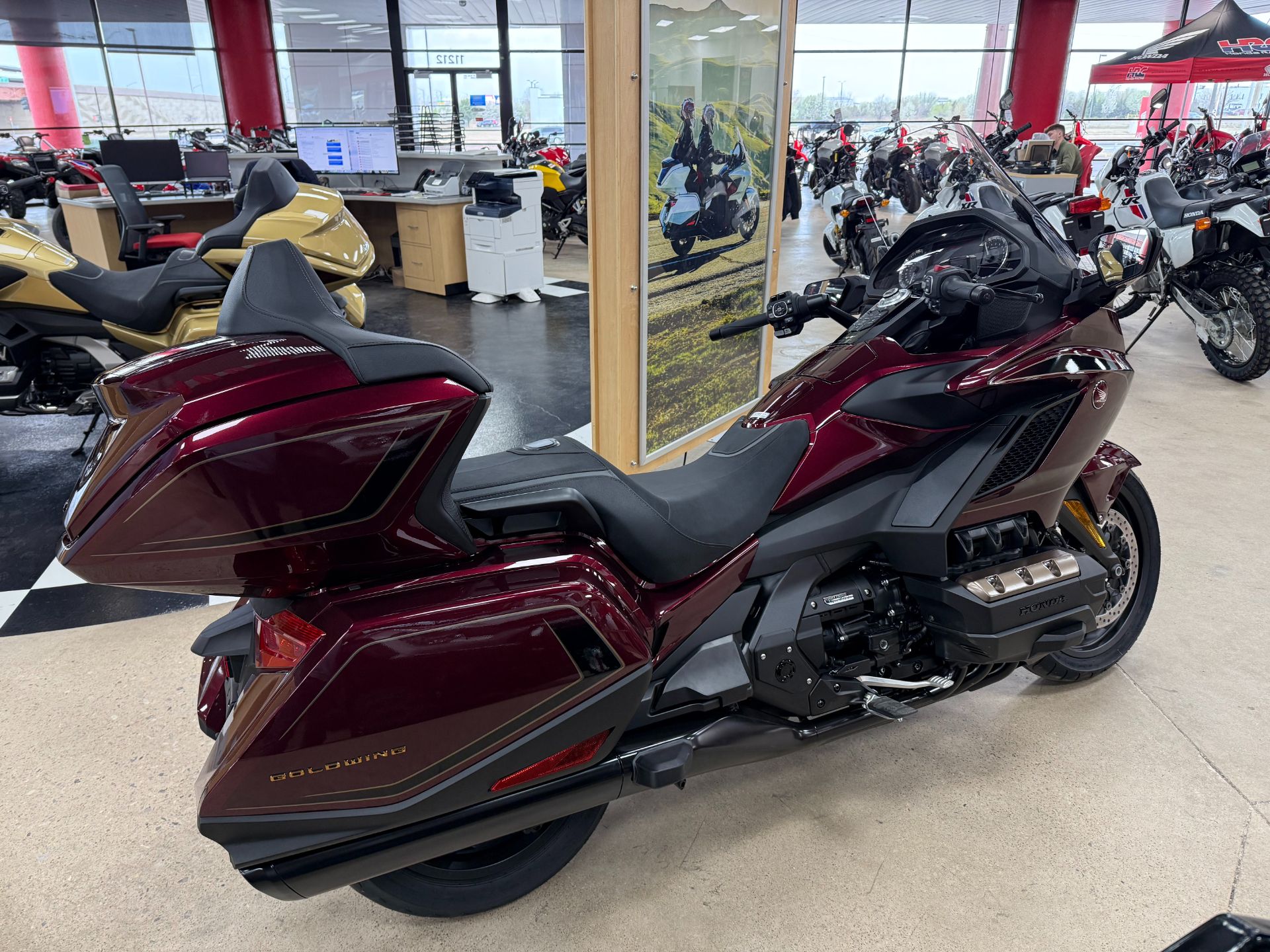 2025 Honda Gold Wing Tour DCT 50th Anniversary in Wichita, Kansas - Photo 11