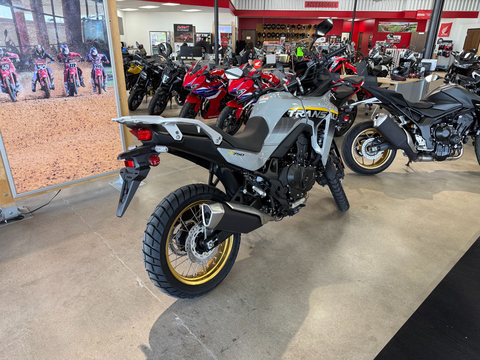 2025 Honda Transalp in Wichita, Kansas - Photo 5