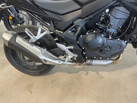 2025 Honda CB750 Hornet in Wichita, Kansas - Photo 10