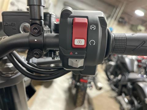 2025 Honda CB750 Hornet in Wichita, Kansas - Photo 7