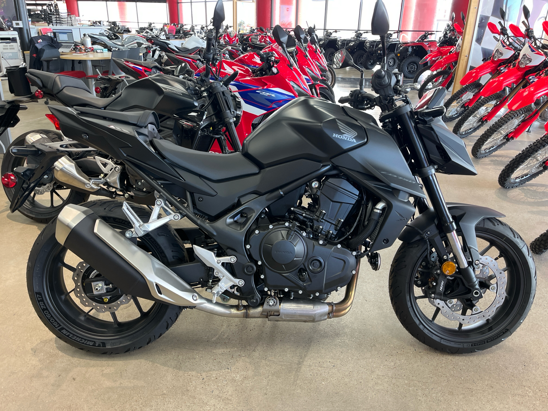 2025 Honda CB750 Hornet in Wichita, Kansas - Photo 1