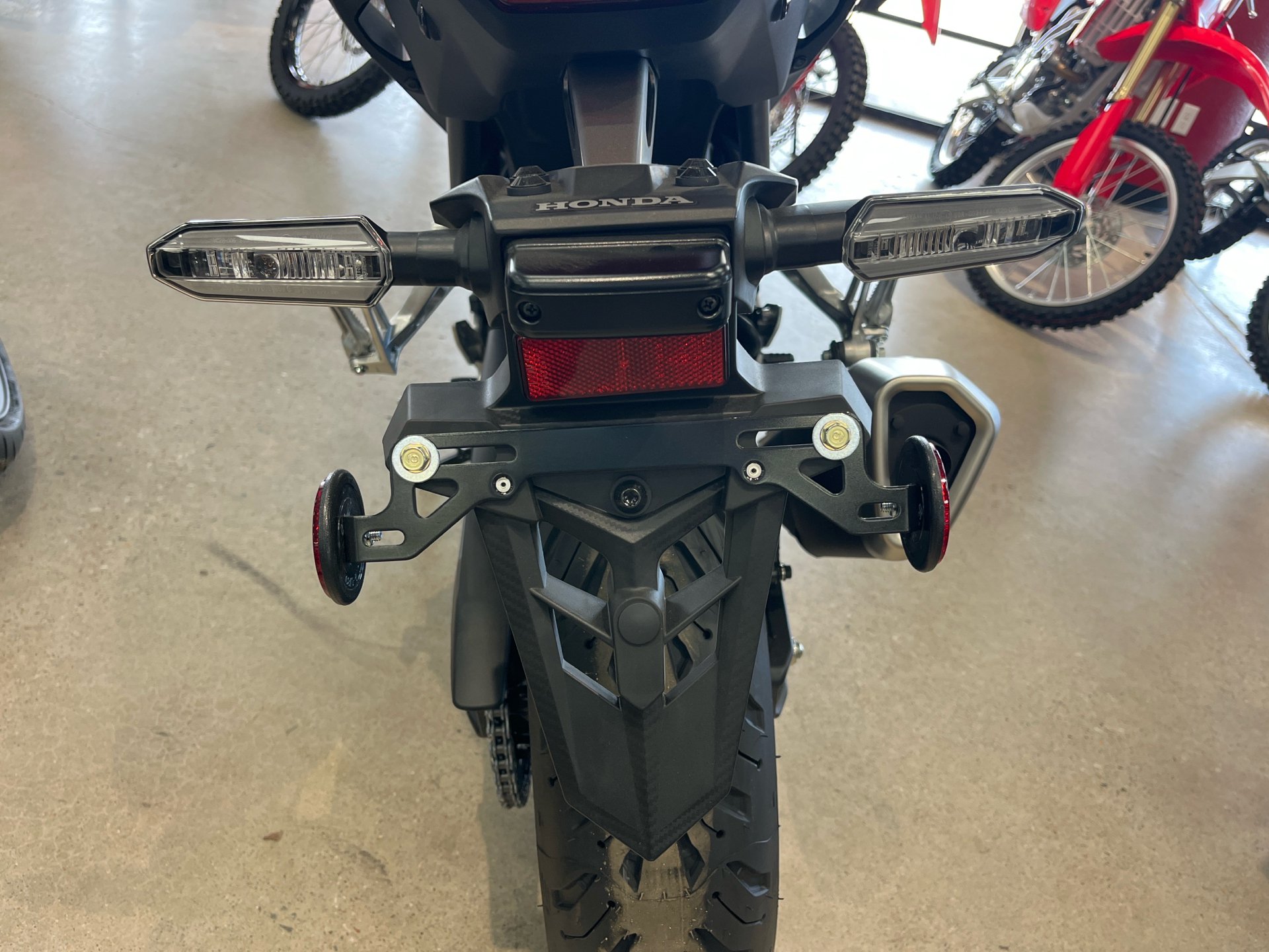 2025 Honda CB750 Hornet in Wichita, Kansas - Photo 5