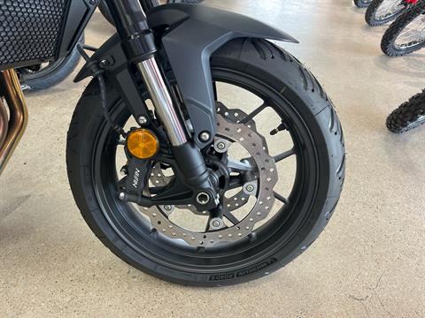 2025 Honda CB750 Hornet in Wichita, Kansas - Photo 7