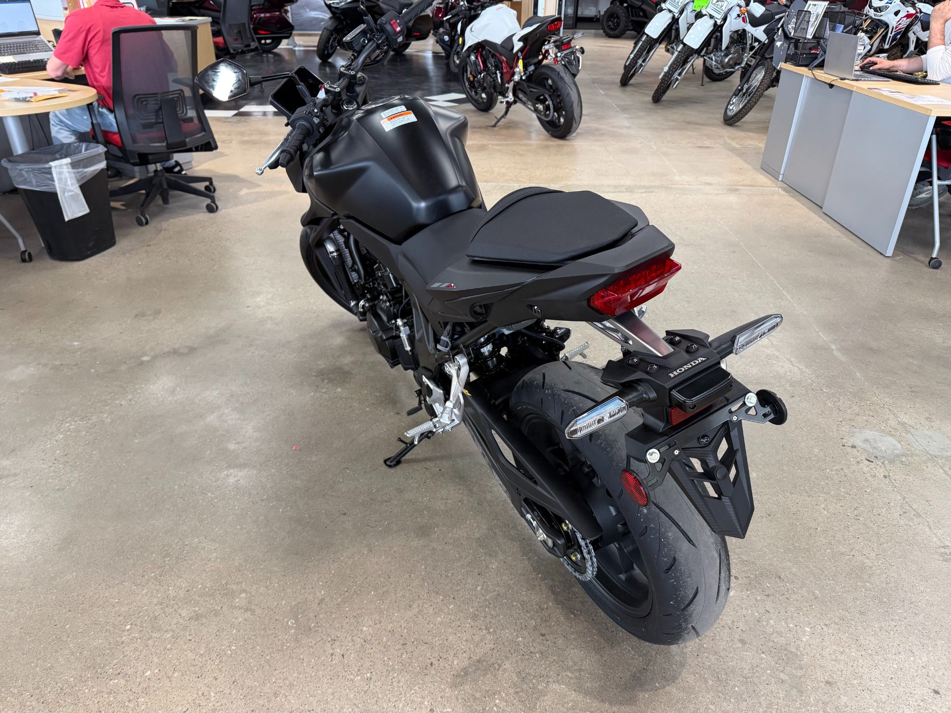 2025 Honda CB750 Hornet in Wichita, Kansas - Photo 3