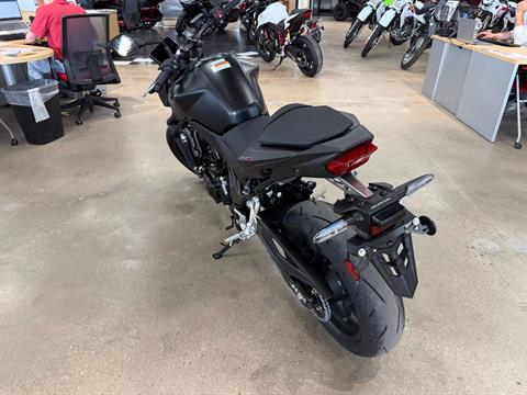 2025 Honda CB750 Hornet in Wichita, Kansas - Photo 3