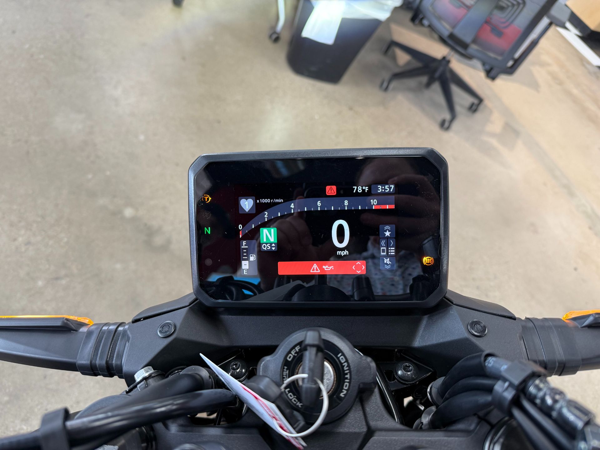 2025 Honda CB750 Hornet in Wichita, Kansas - Photo 7