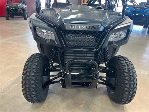 2025 Honda Pioneer 520 in Wichita, Kansas - Photo 3