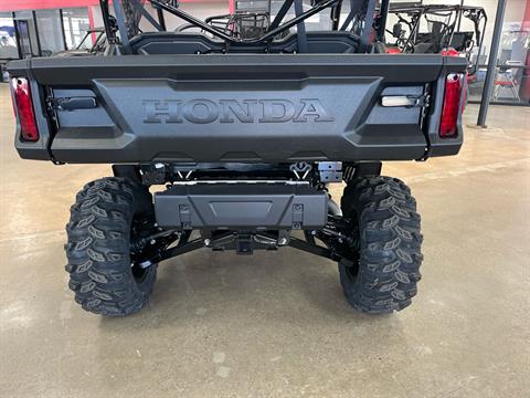 2025 Honda Pioneer 1000 Deluxe in Wichita, Kansas - Photo 4