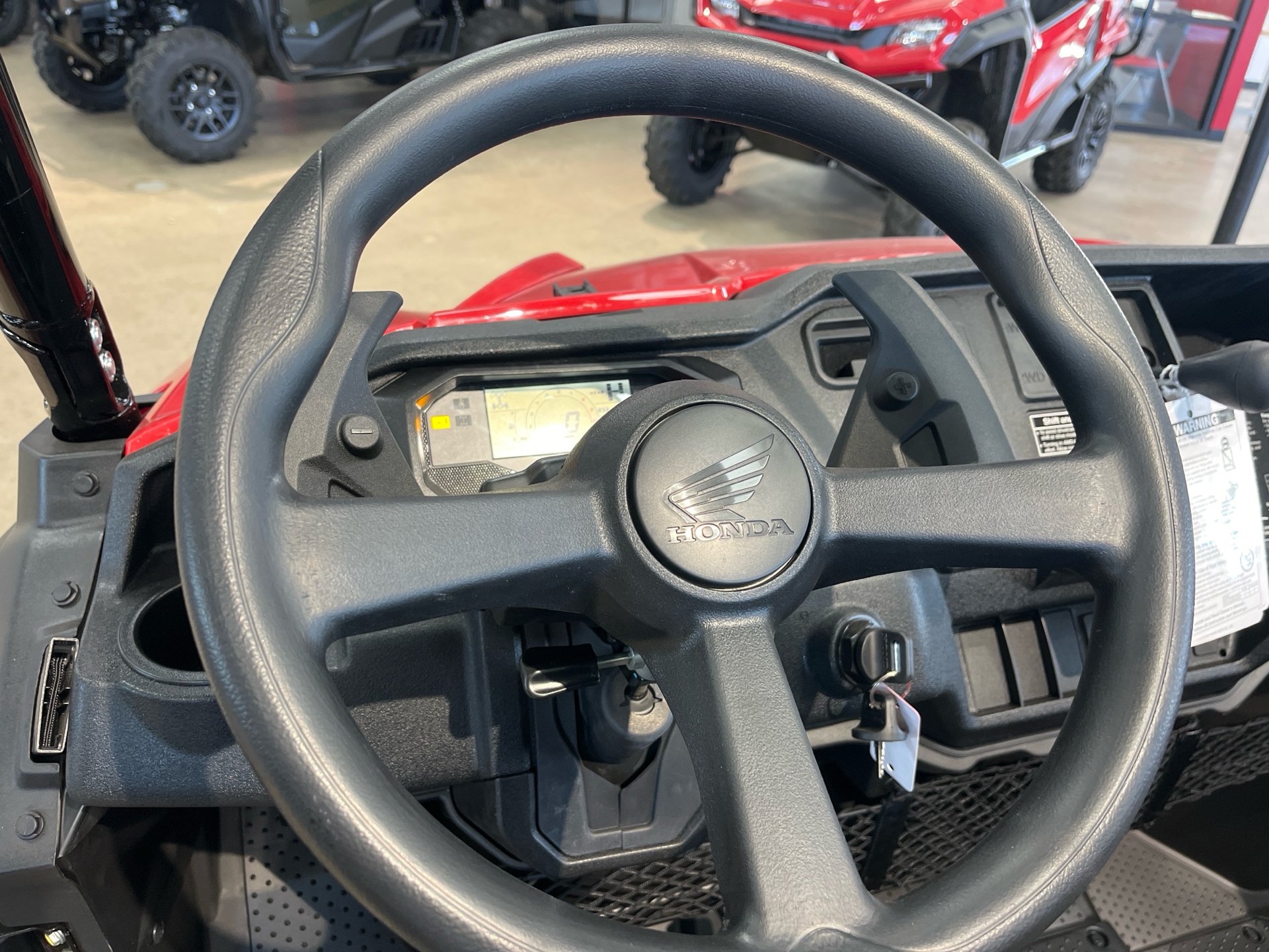 2025 Honda Pioneer 1000 Deluxe in Wichita, Kansas - Photo 6