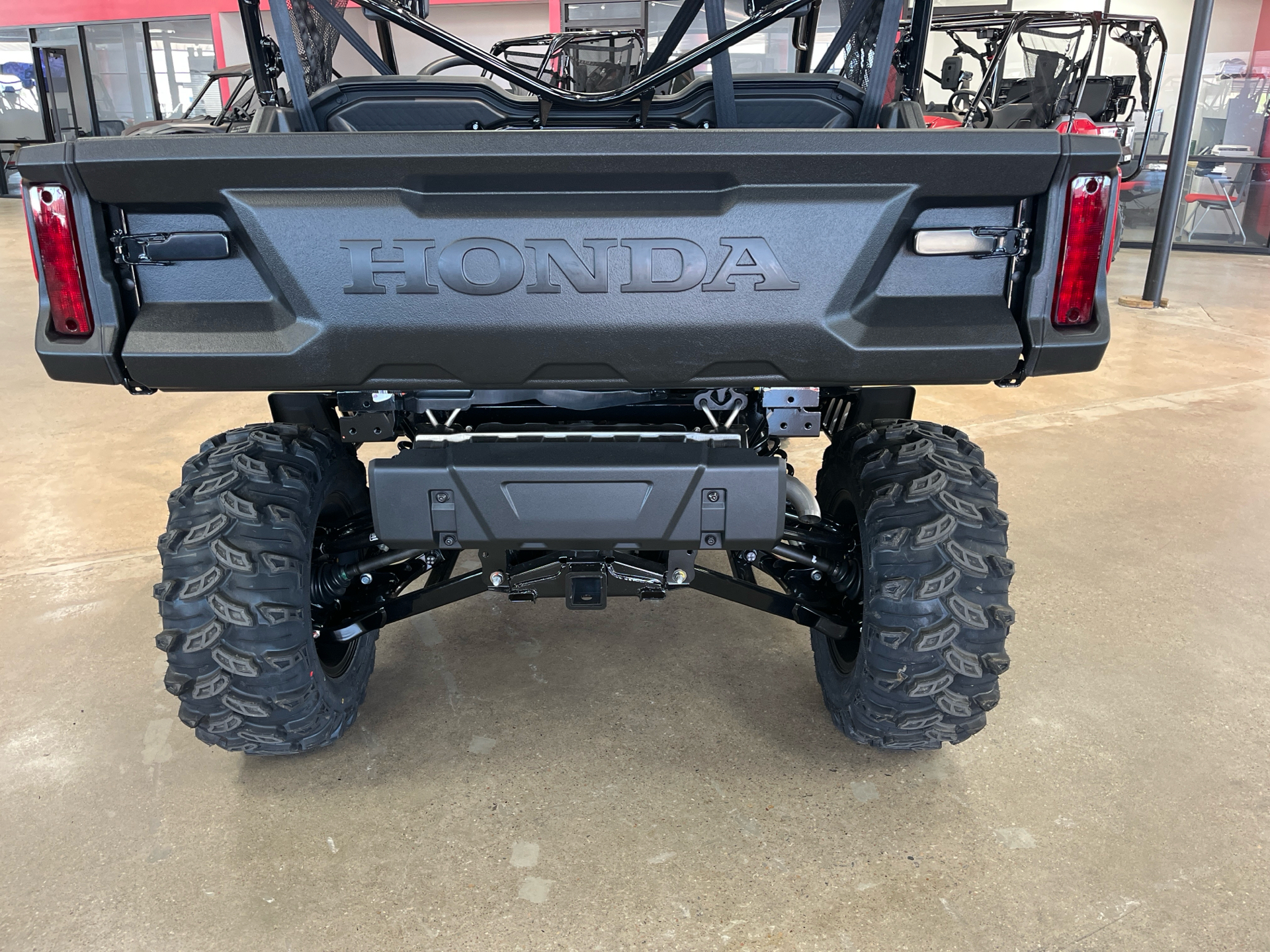 2025 Honda Pioneer 1000 Deluxe in Wichita, Kansas - Photo 4