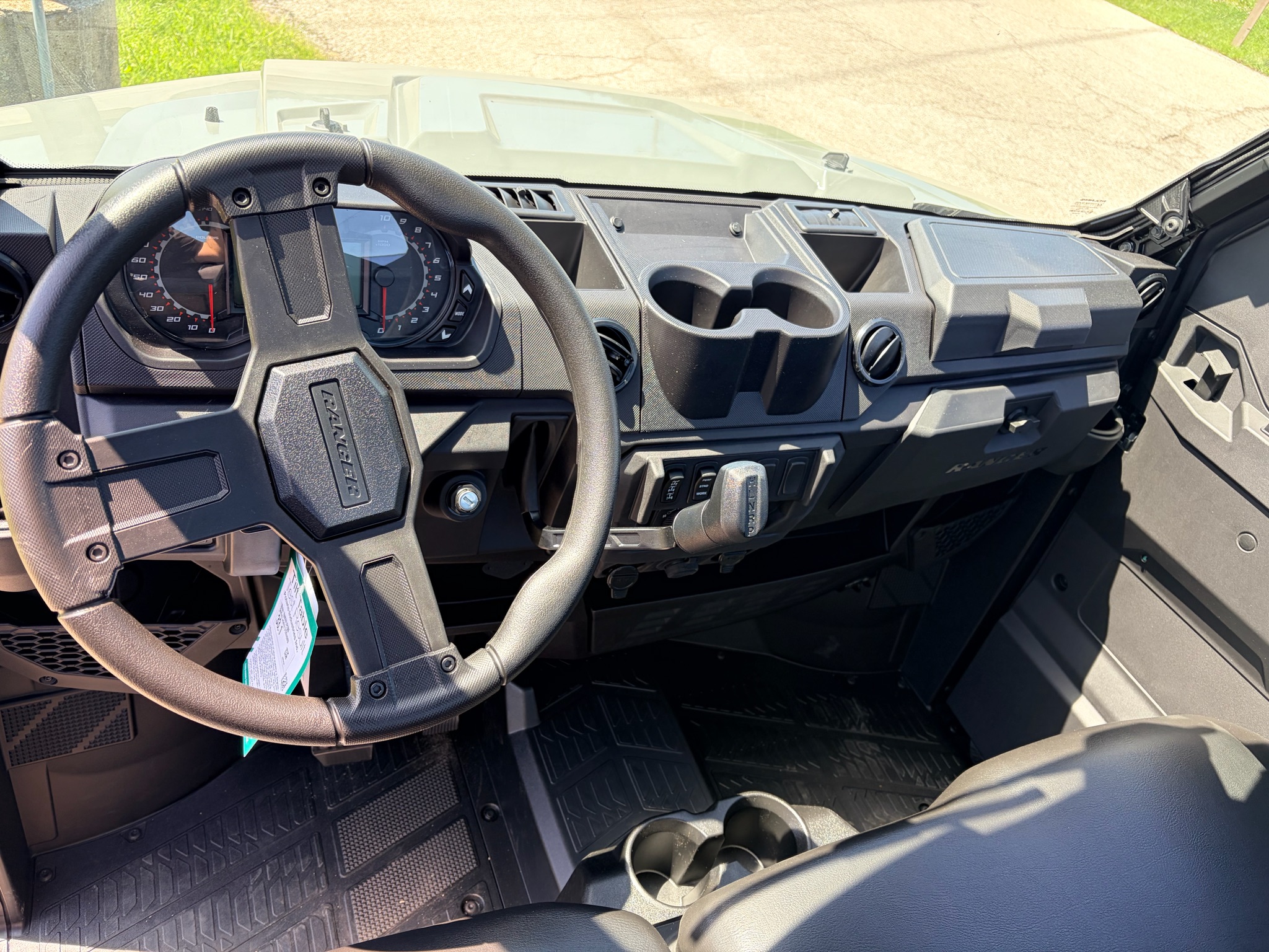 2027 Polaris Ranger XP 1000 Cab 7