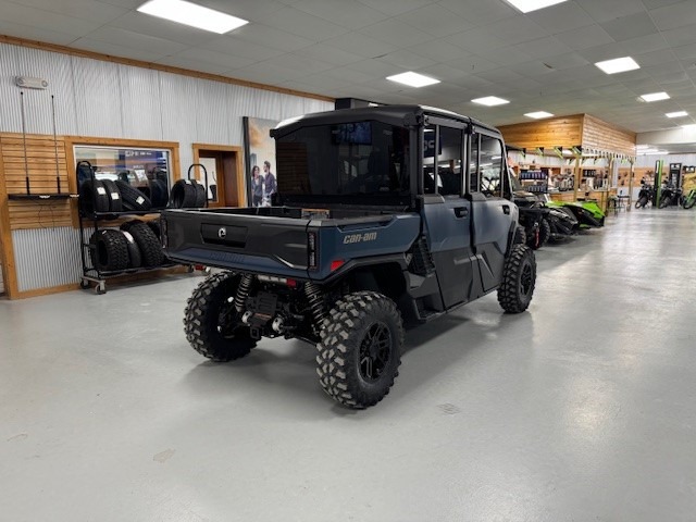 2026 Can-Am™ Defender MAX Limited HD11 10