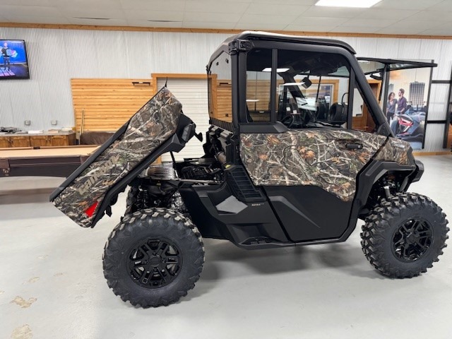2026 Can-Am™ Defender Limited HD11 9