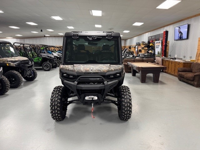 2026 Can-Am™ Defender Limited HD11 4