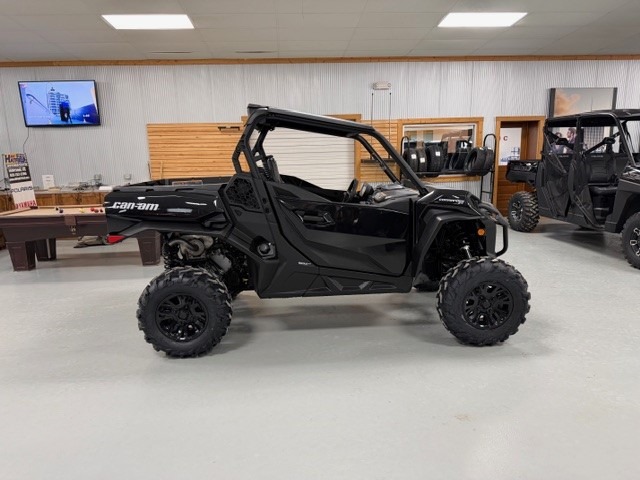 2026 Can-Am™ Commander XT 1000R 4