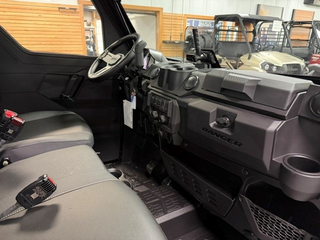 2027 Polaris Ranger Crew XP 1000 NorthStar Premium 11
