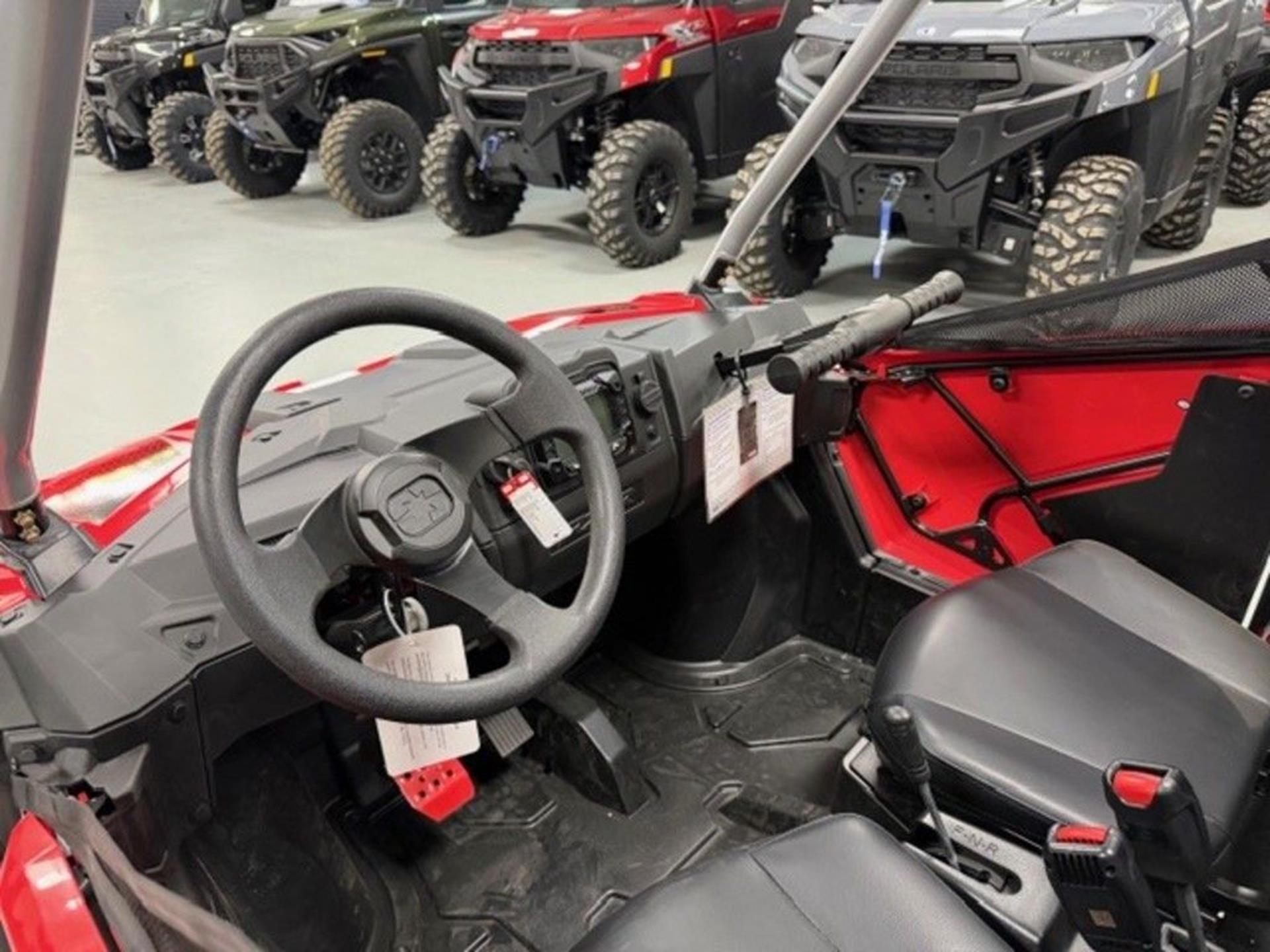 2026 Polaris RZR 200 EFI 9