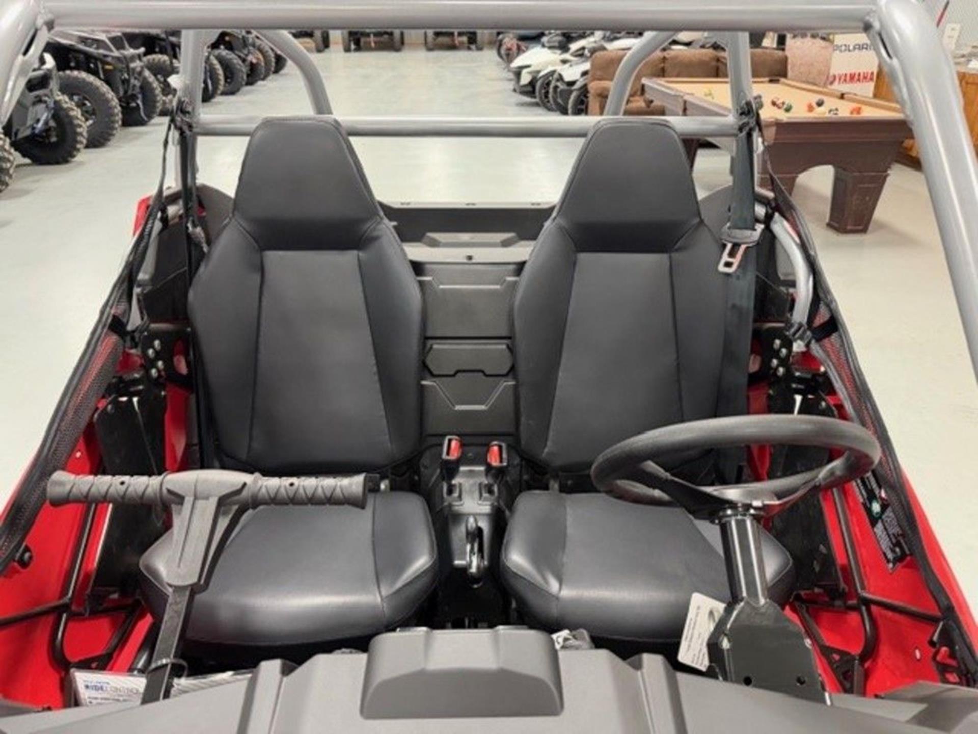 2026 Polaris RZR 200 EFI 10